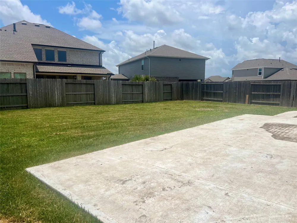 13201 Anchor Isle Court Texas City, TX 77568