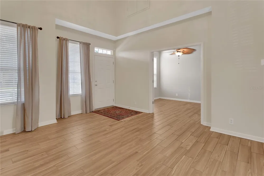 204 WOODHOUSE LANE Deland, FL 32724