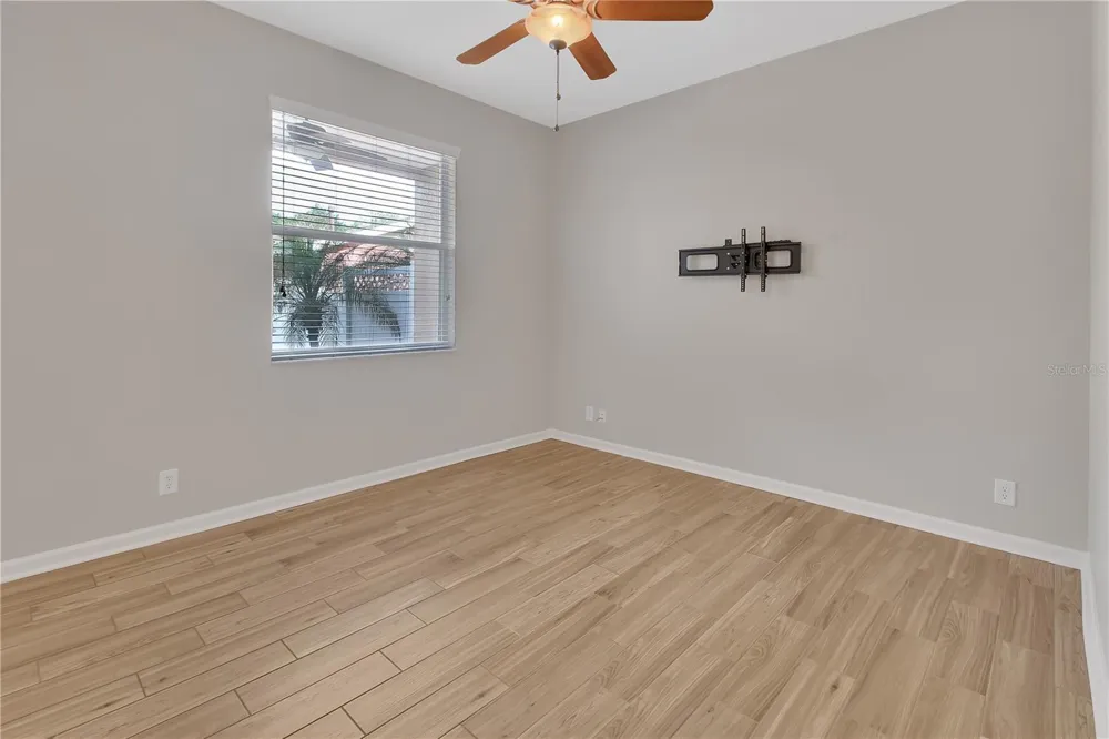 204 WOODHOUSE LANE Deland, FL 32724