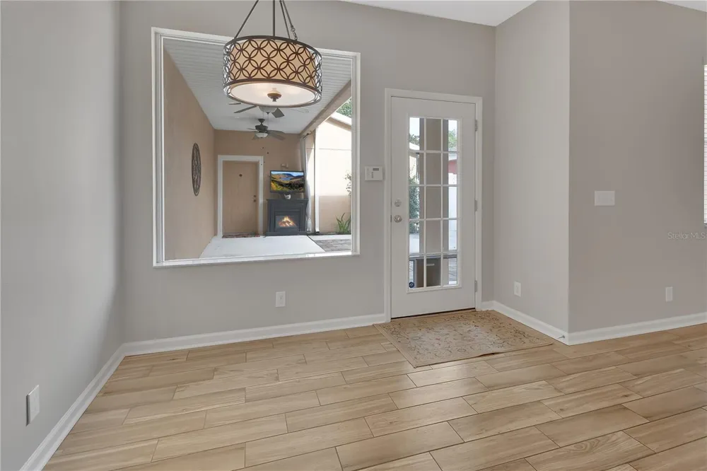 204 WOODHOUSE LANE Deland, FL 32724