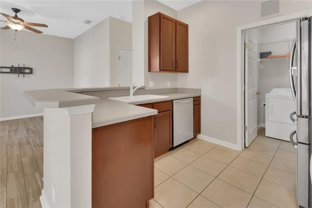204 WOODHOUSE LANE Deland, FL 32724