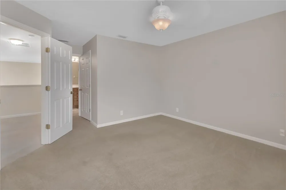 204 WOODHOUSE LANE Deland, FL 32724