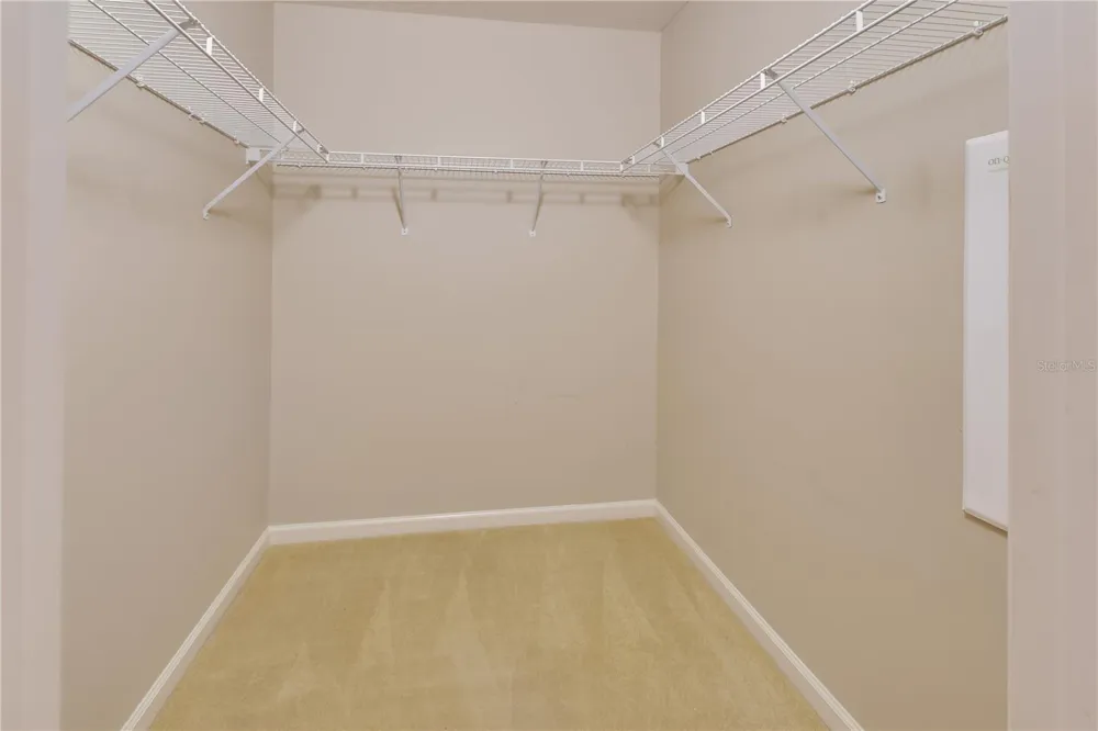 204 WOODHOUSE LANE Deland, FL 32724