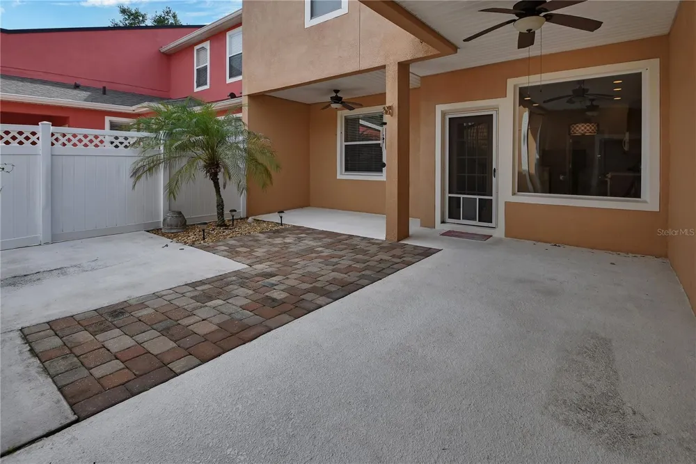 204 WOODHOUSE LANE Deland, FL 32724