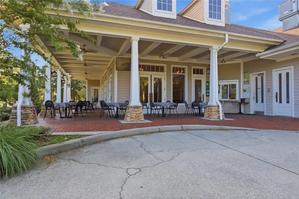 204 WOODHOUSE LANE Deland, FL 32724