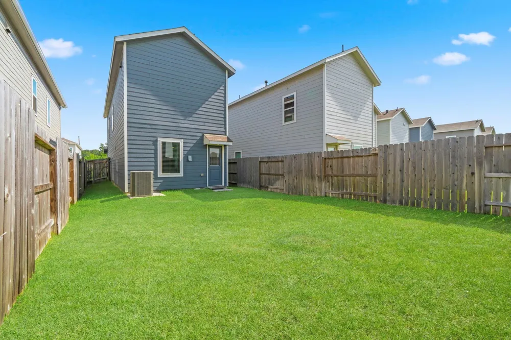 21414 Carosella Drive New Caney, TX 77357