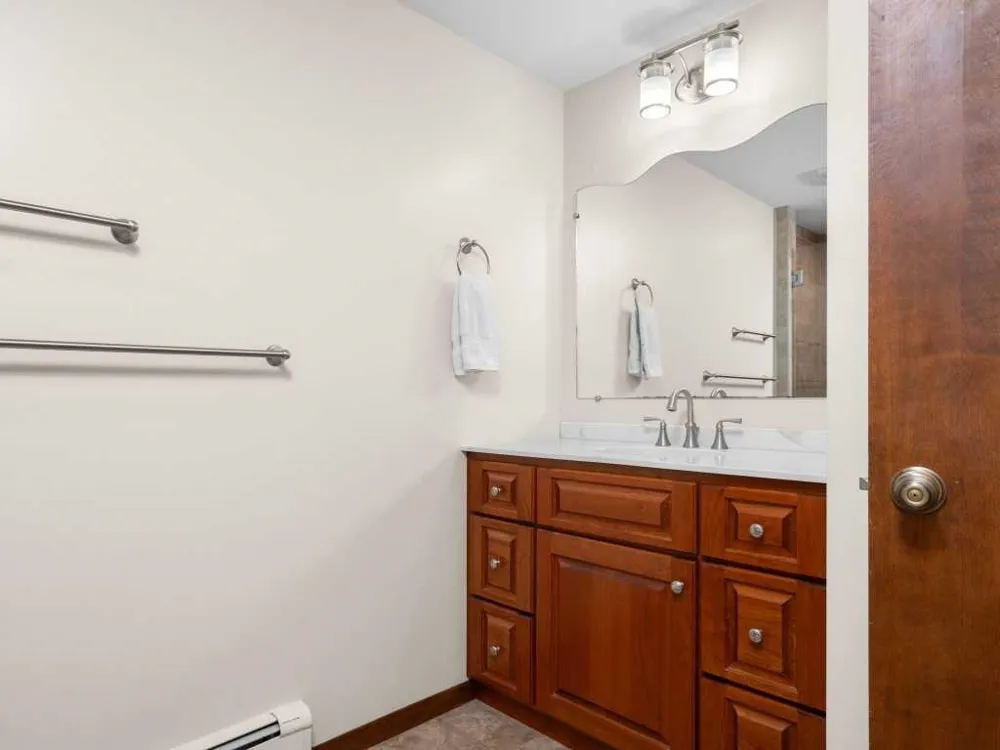 7211 Logan Lane Peninsula Township, MI 49686