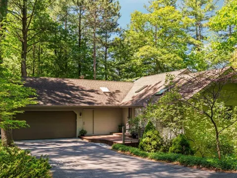 7211 Logan Lane