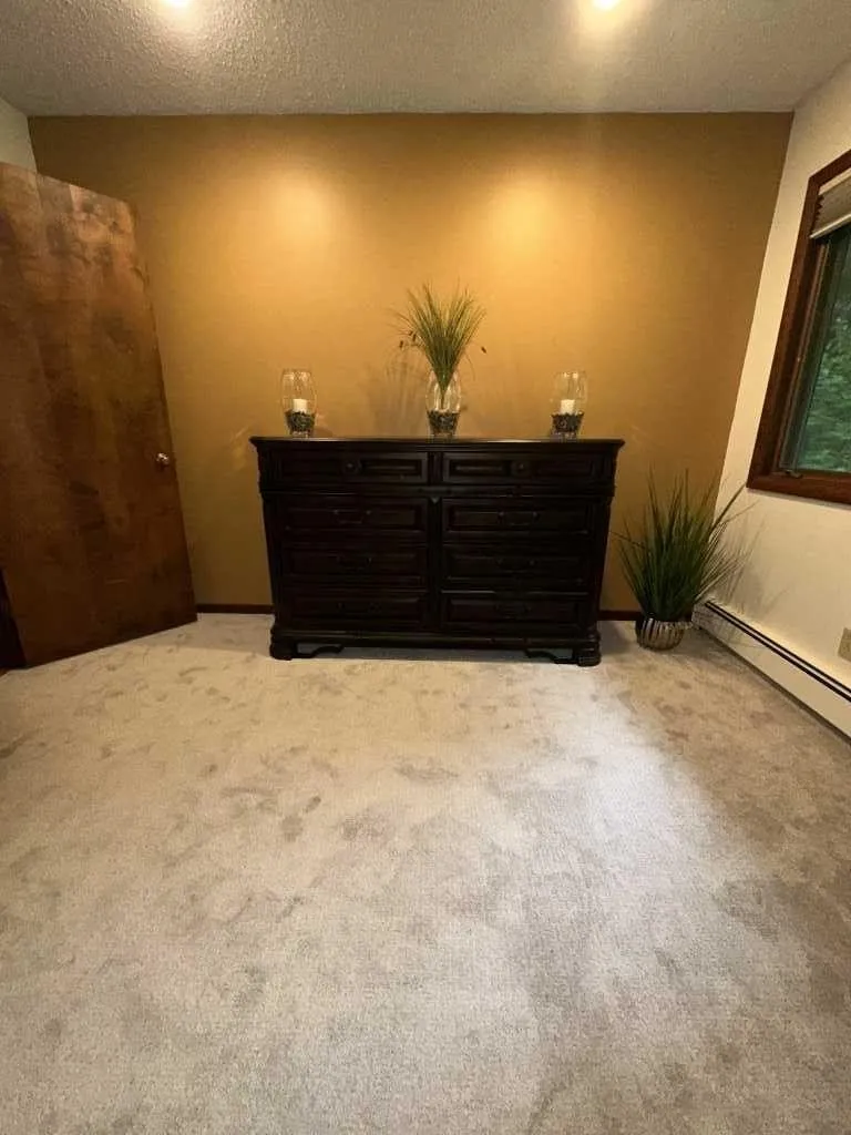 7211 Logan Lane Peninsula Township, MI 49686