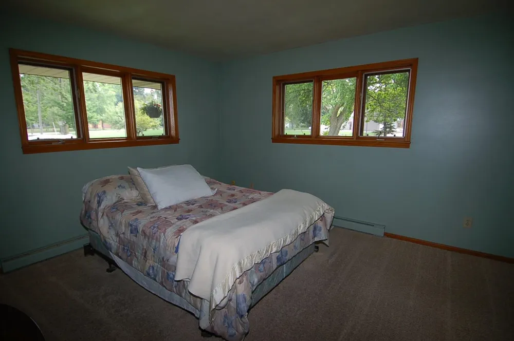 227 Bayside Park Drive Bangor Charter Township, MI 48706