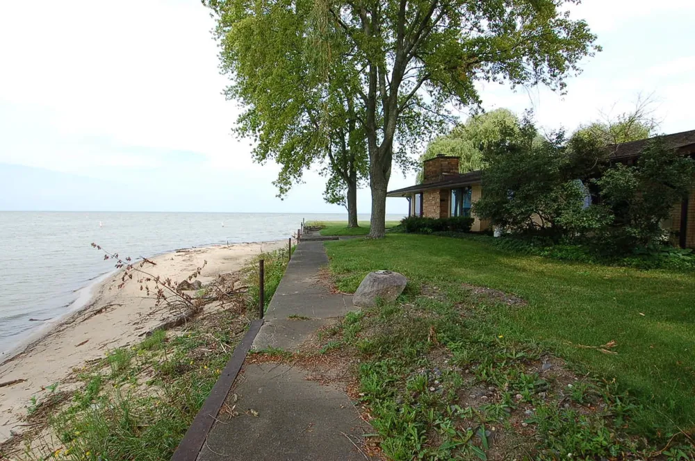 227 Bayside Park Drive Bangor Charter Township, MI 48706