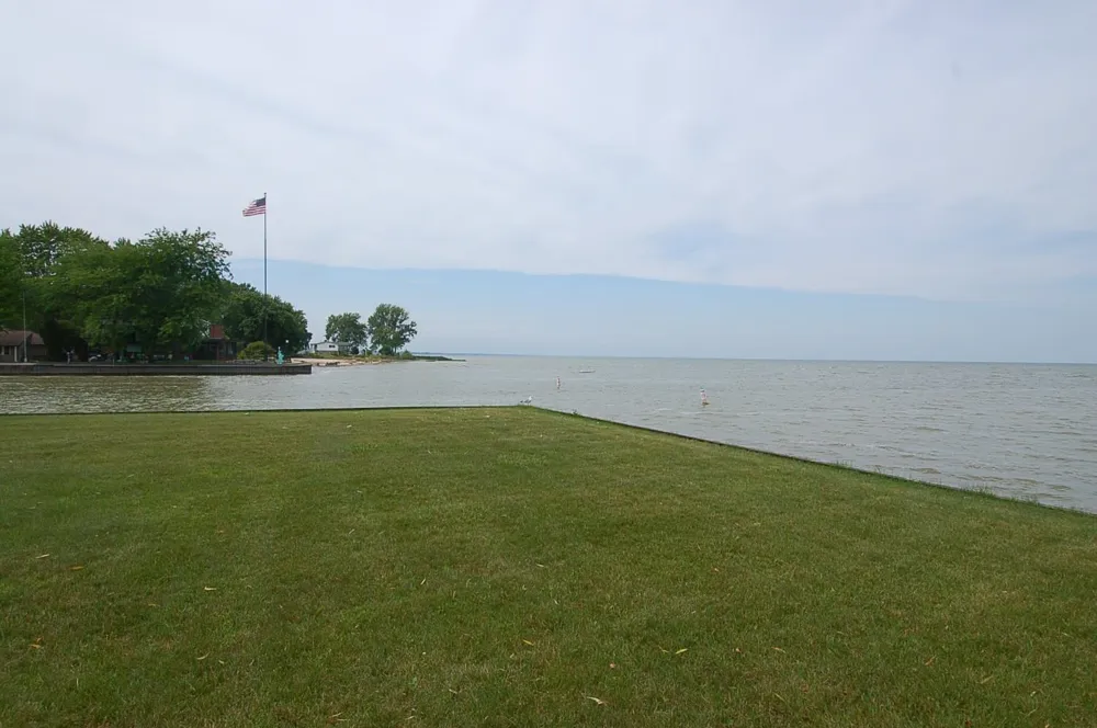 227 Bayside Park Drive Bangor Charter Township, MI 48706