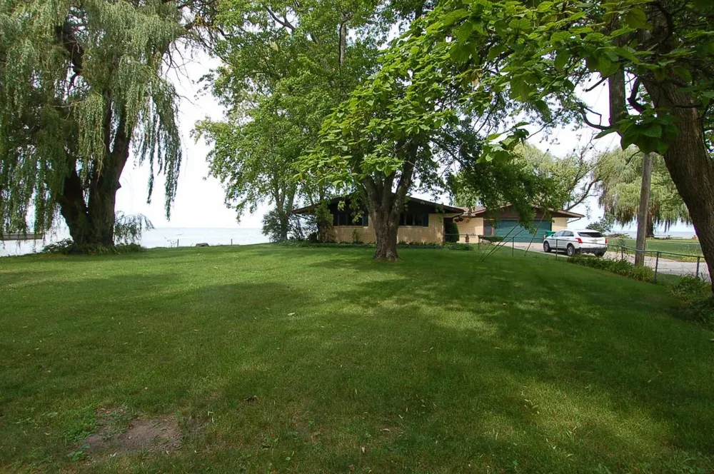 227 Bayside Park Drive Bangor Charter Township, MI 48706