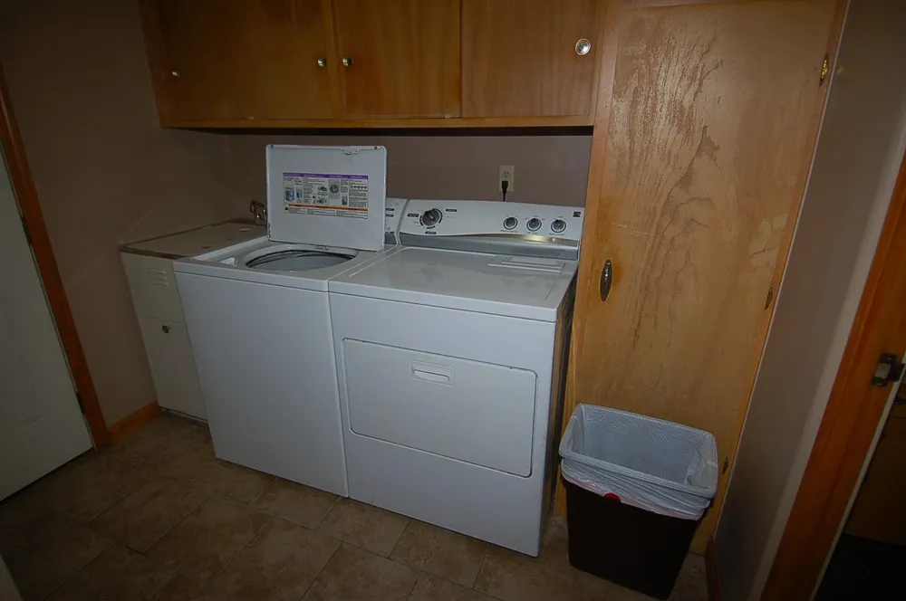 227 Bayside Park Drive Bangor Charter Township, MI 48706