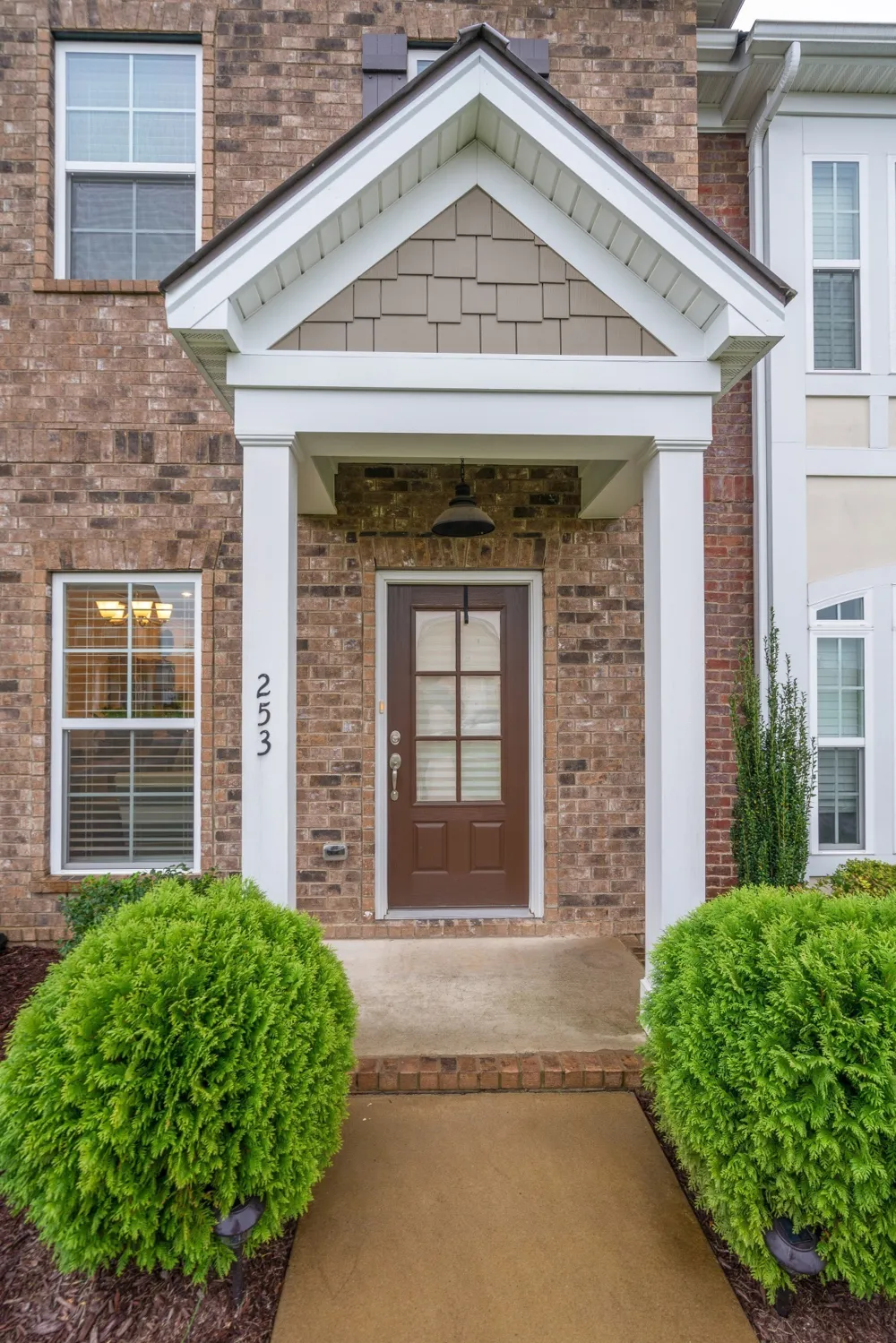 253 Mary Ann Cir Spring Hill, TN 37174