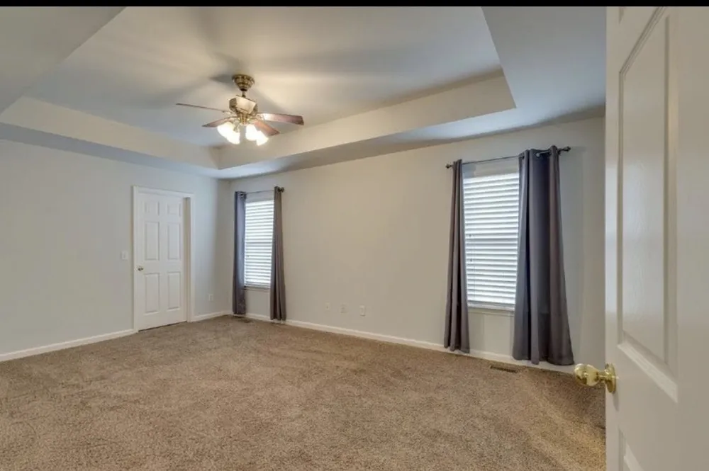 2004 Flocking Dr Spring Hill, TN 37174