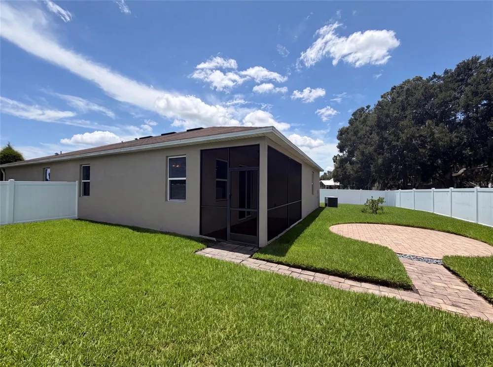 4311 MOON SHADOW LOOP Mulberry, FL 33860