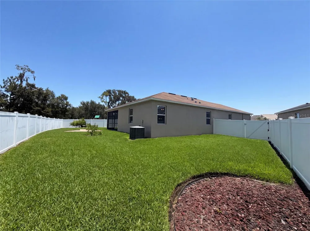 4311 MOON SHADOW LOOP Mulberry, FL 33860