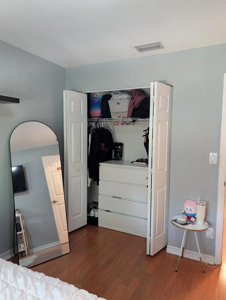 238 SE 2ND AVENUE Hallandale Beach, FL 33009