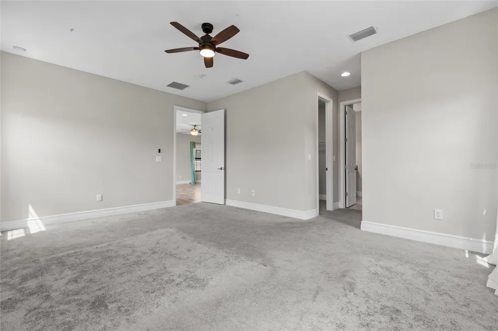 12646 SHETLAND WALK DRIVE Lithia, FL 33547