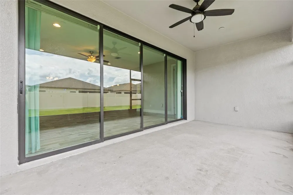 12646 SHETLAND WALK DRIVE Lithia, FL 33547