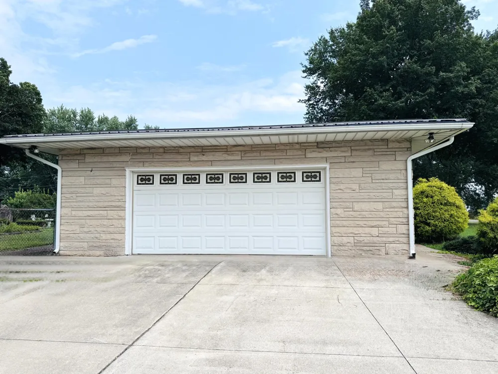2575 Huntly Road Niles, MI 49120