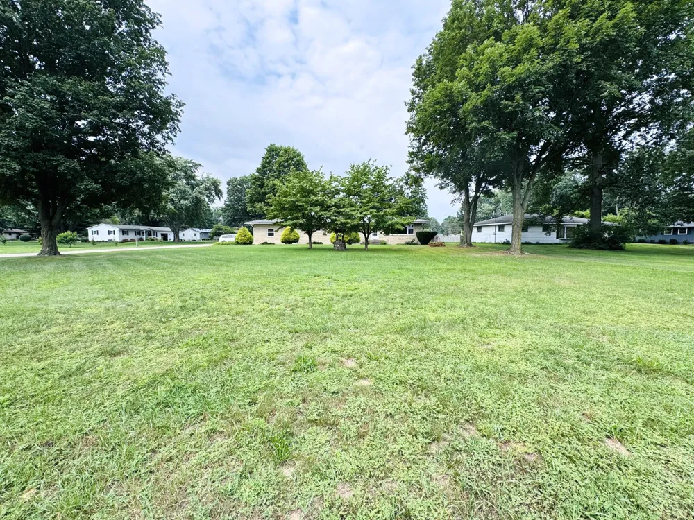 2575 Huntly Road Niles, MI 49120