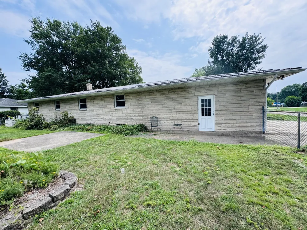 2575 Huntly Road Niles, MI 49120