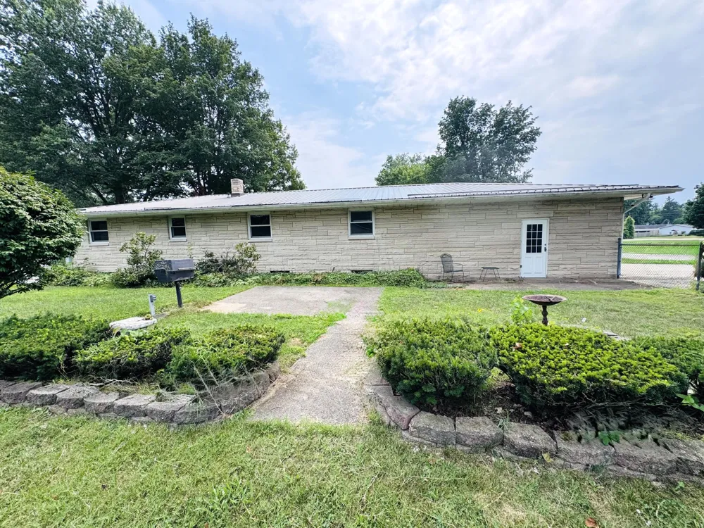 2575 Huntly Road Niles, MI 49120