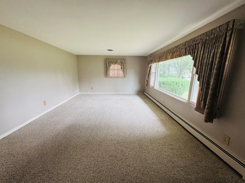 2575 Huntly Road Niles, MI 49120