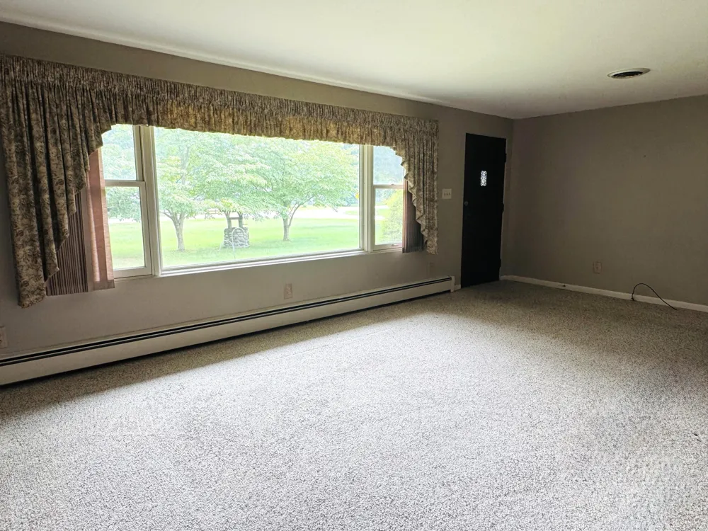 2575 Huntly Road Niles, MI 49120