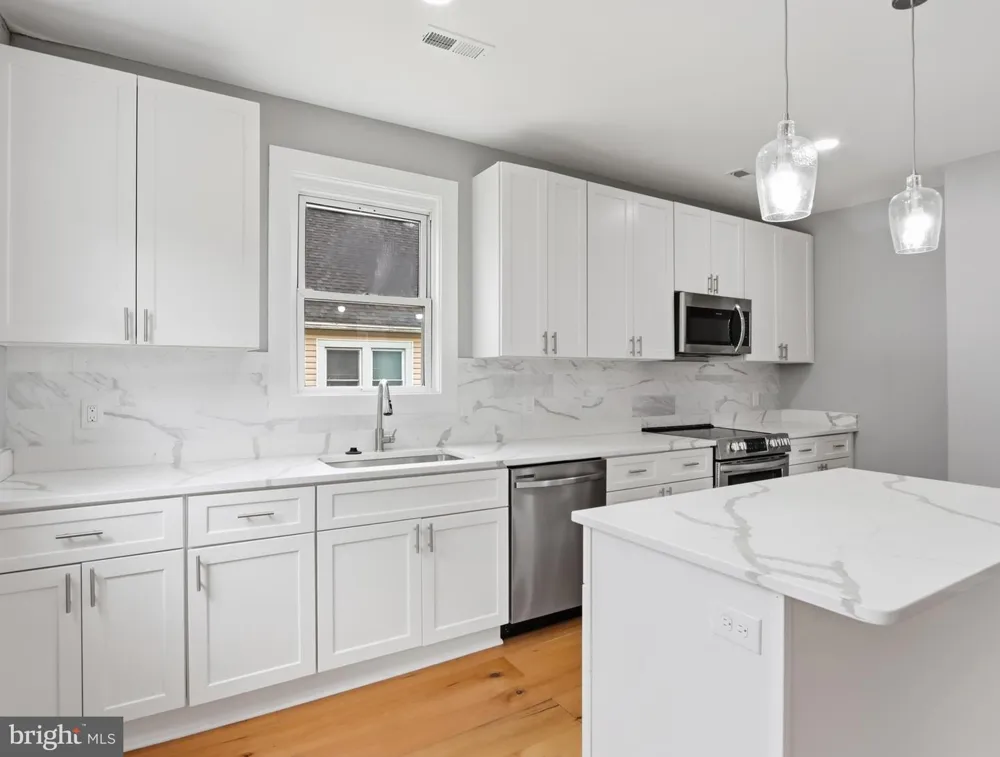 5811 WESTWOOD AVENUE Baltimore, MD 21206