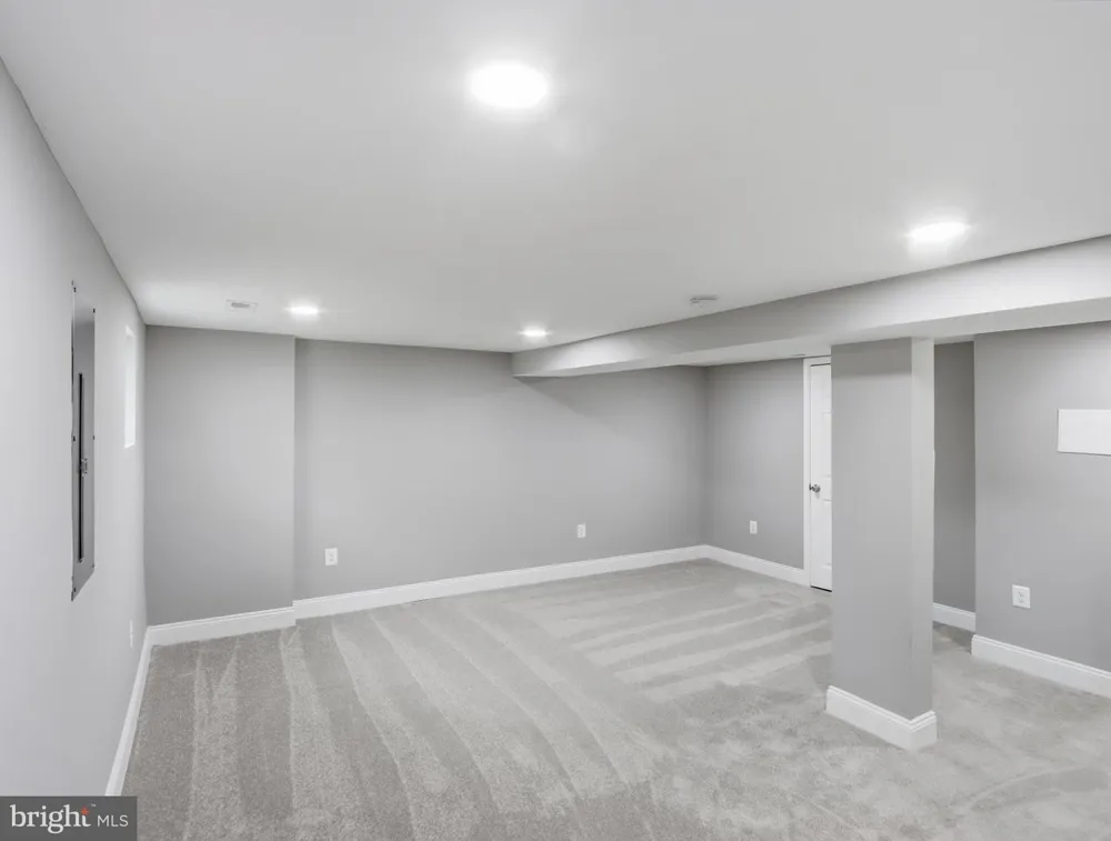 5811 WESTWOOD AVENUE Baltimore, MD 21206