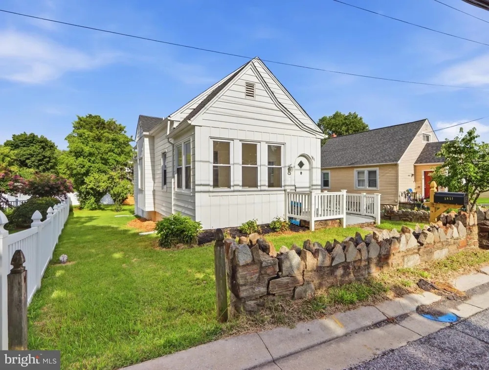 5811 WESTWOOD AVENUE Baltimore, MD 21206