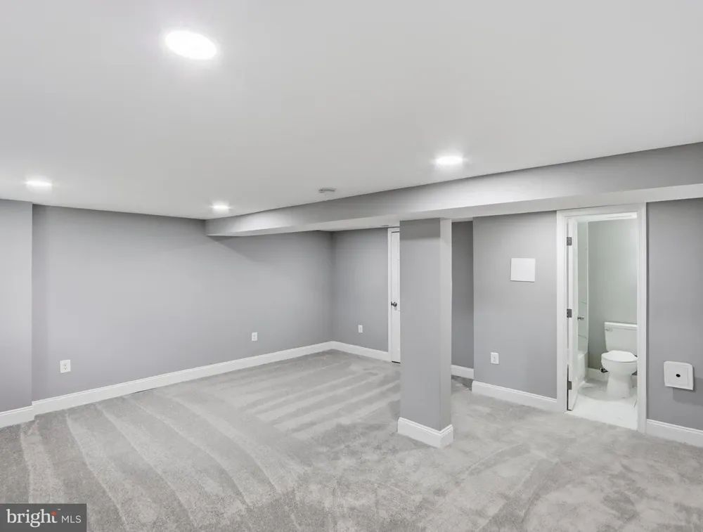 5811 WESTWOOD AVENUE Baltimore, MD 21206