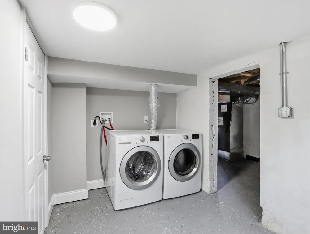 5811 WESTWOOD AVENUE Baltimore, MD 21206