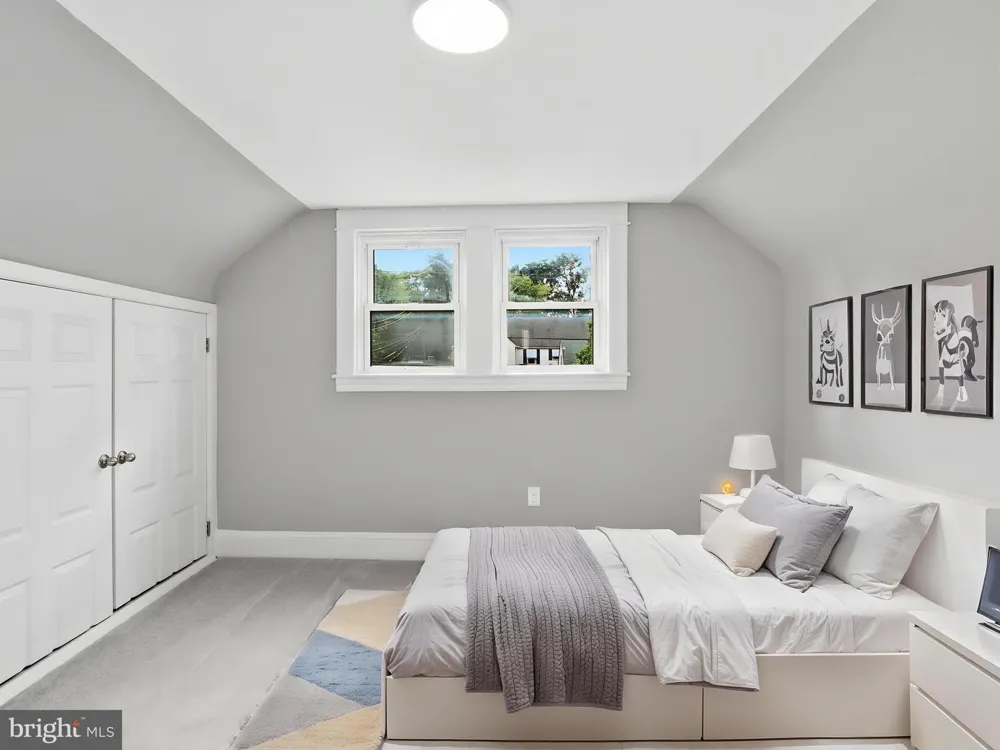 5811 WESTWOOD AVENUE Baltimore, MD 21206