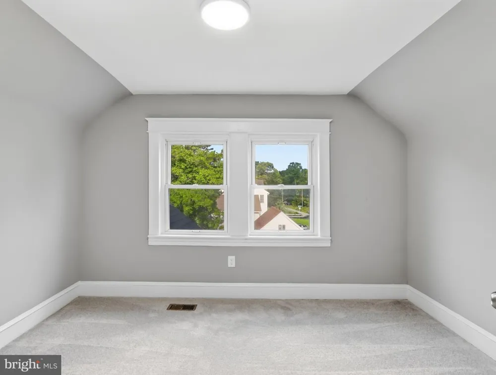 5811 WESTWOOD AVENUE Baltimore, MD 21206