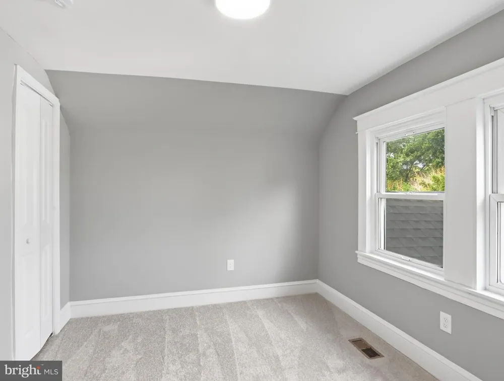 5811 WESTWOOD AVENUE Baltimore, MD 21206