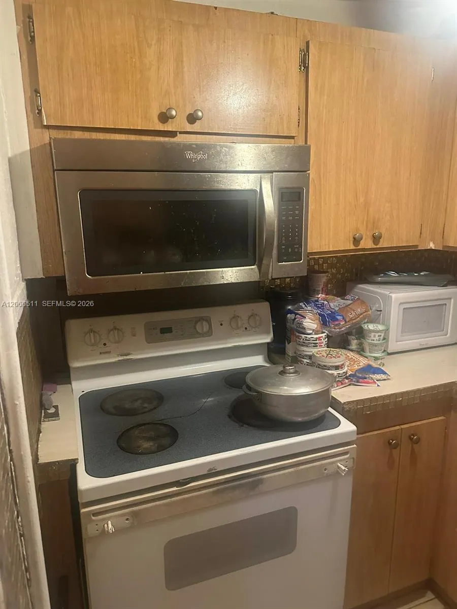 1980 Service Rd Opa-Locka, FL 33054