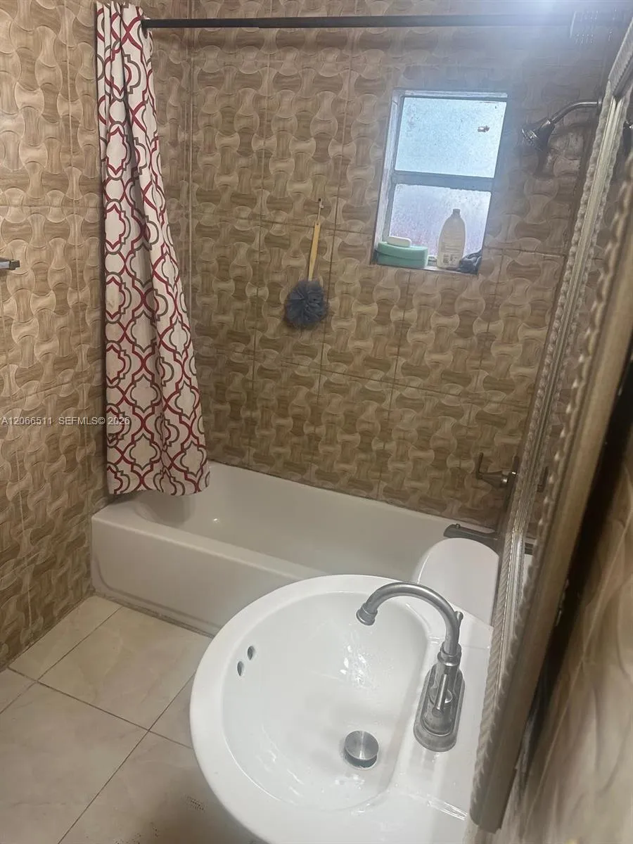 1980 Service Rd Opa-Locka, FL 33054