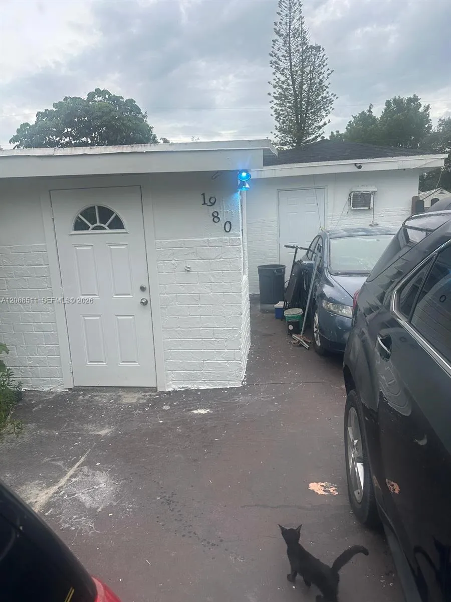 1980 Service Rd Opa-Locka, FL 33054