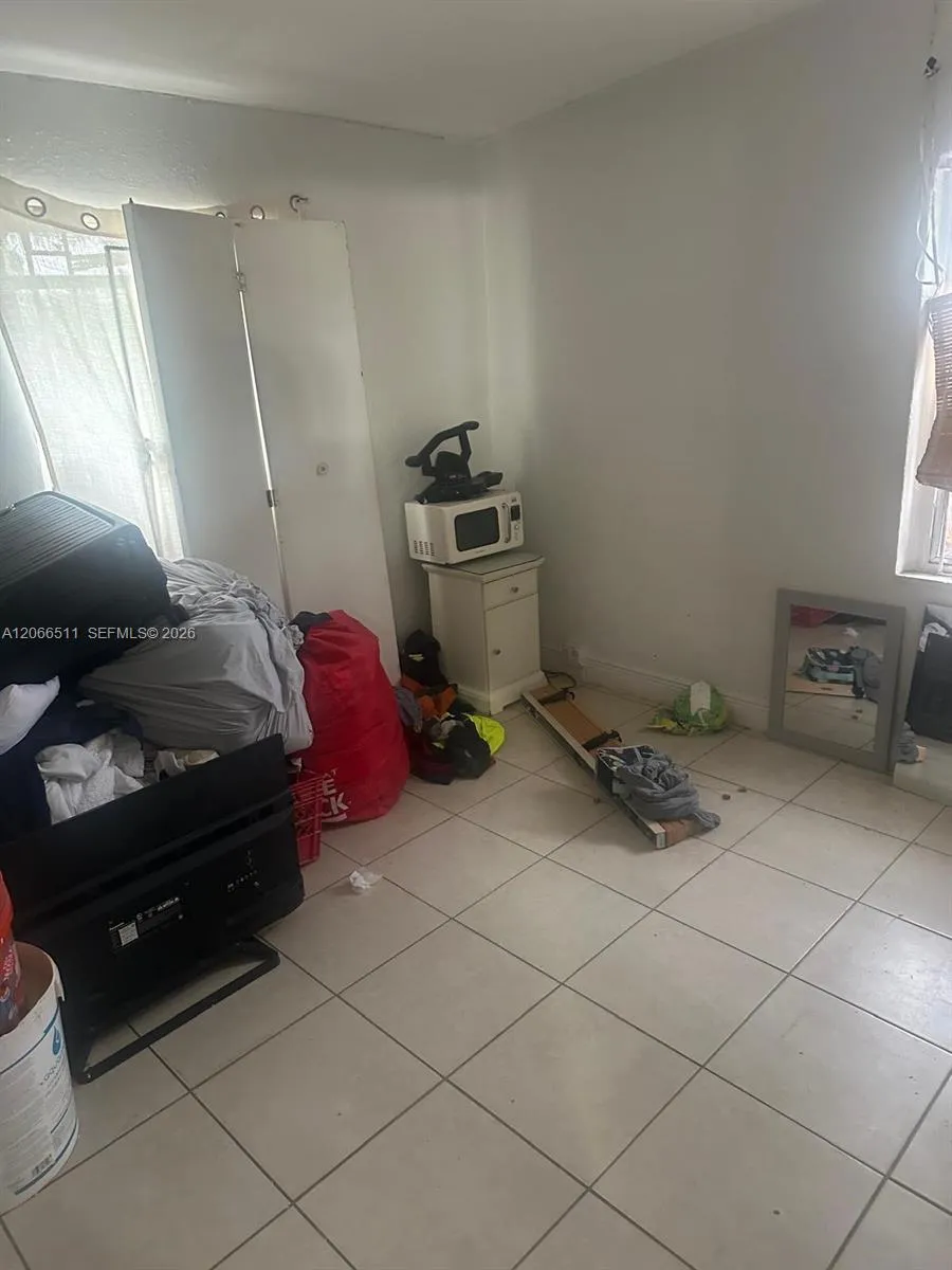 1980 Service Rd Opa-Locka, FL 33054