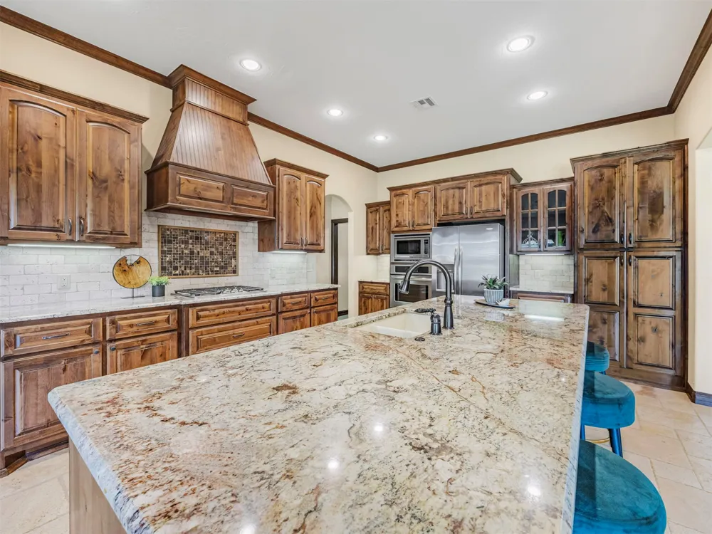 8200 S Big Sky Drive Talala, OK 74080