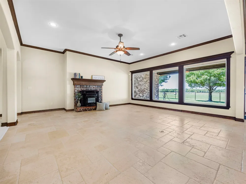 8200 S Big Sky Drive Talala, OK 74080