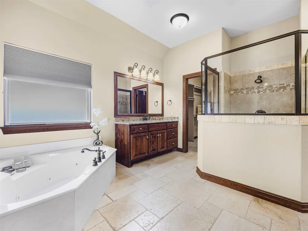 8200 S Big Sky Drive Talala, OK 74080