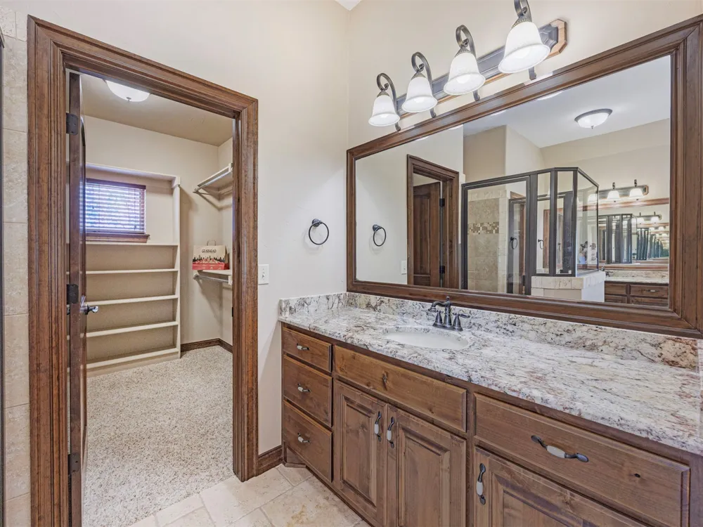 8200 S Big Sky Drive Talala, OK 74080