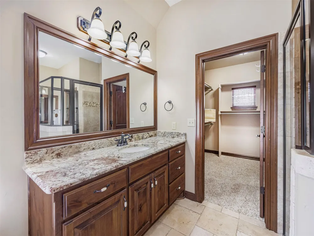 8200 S Big Sky Drive Talala, OK 74080