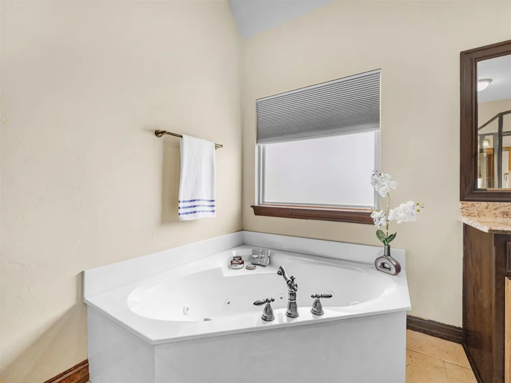 8200 S Big Sky Drive Talala, OK 74080