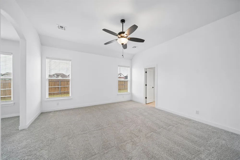 11806 131 EastAvenue Collinsville, OK 74021